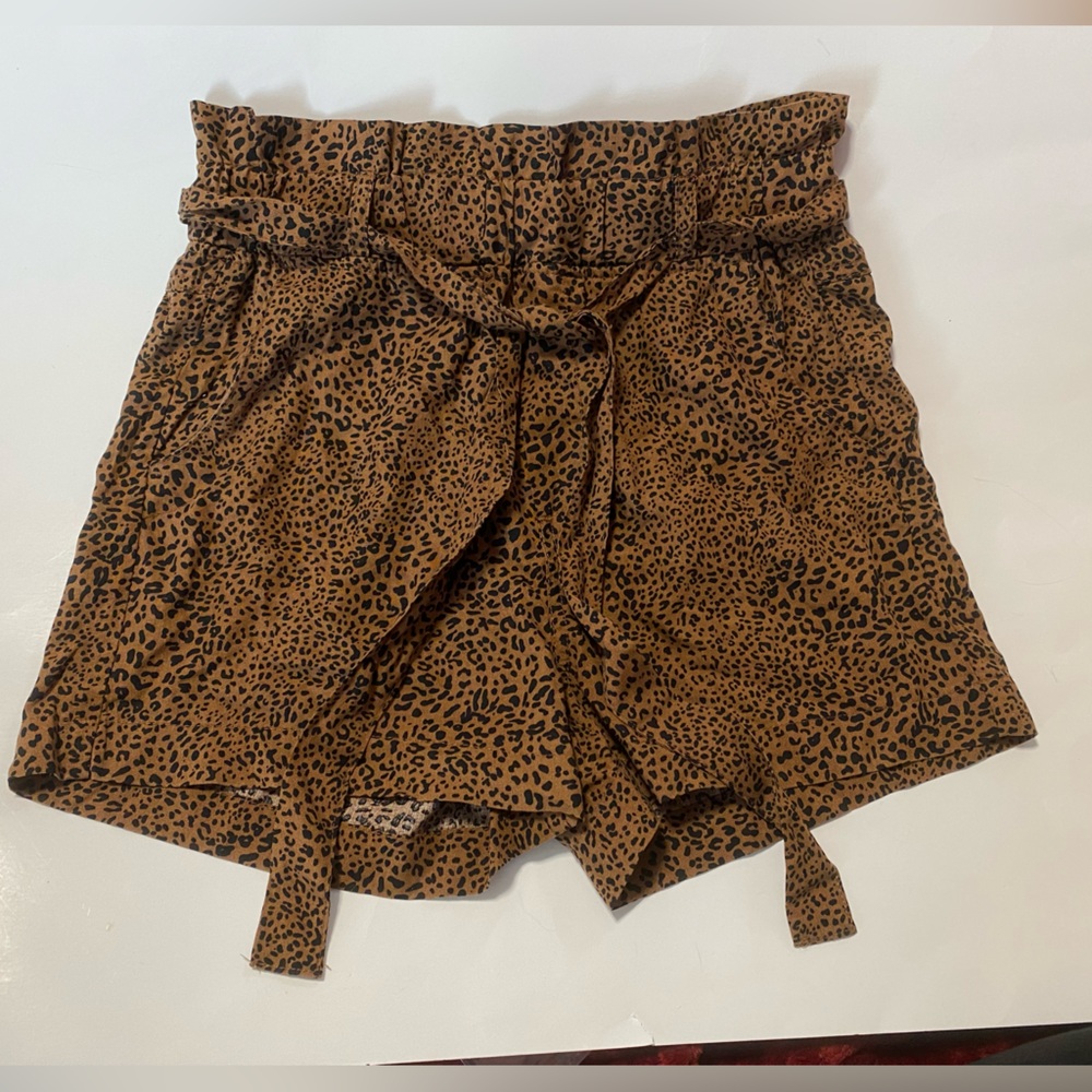 NWT Thread & Supply leopard shorts